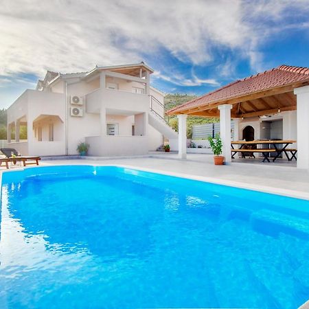 Villa San Dograde エクステリア 写真
